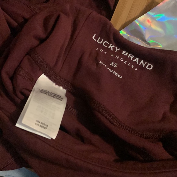 Nwot Lucky Brand Burgundy Butter Soft Skinny Leggings - Picture 2 of 4